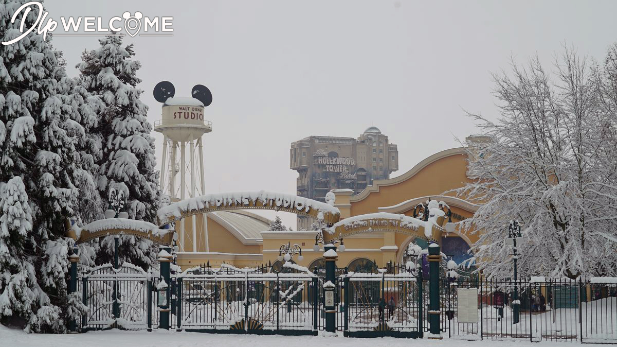 , Disneyland Paris Under a Magical Blanket of Snow