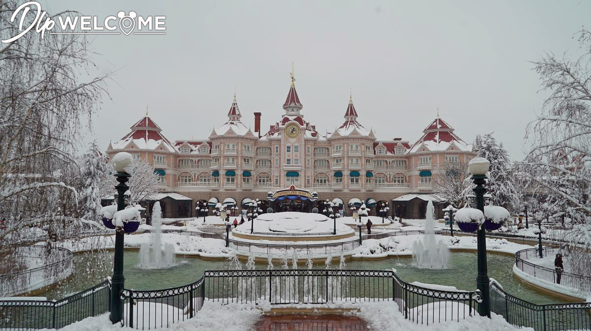 , Disneyland Paris Under a Magical Blanket of Snow