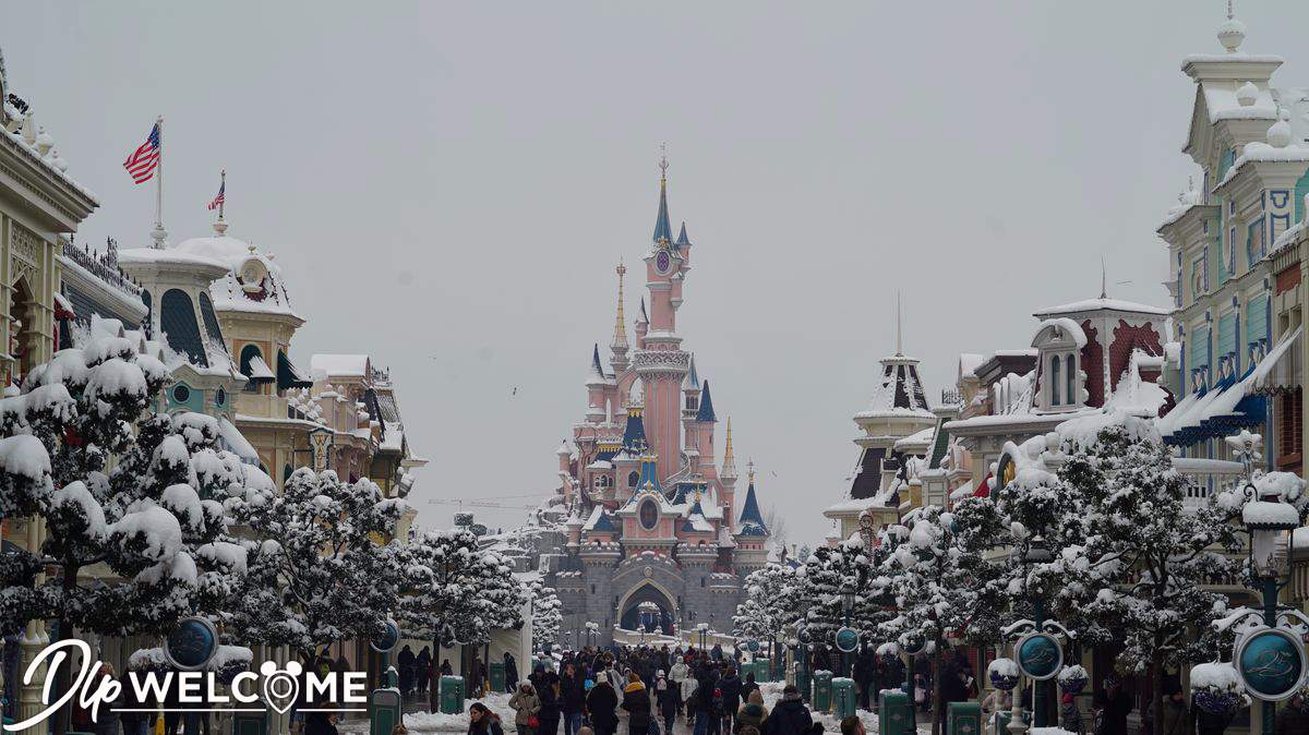 , Disneyland Paris Under a Magical Blanket of Snow