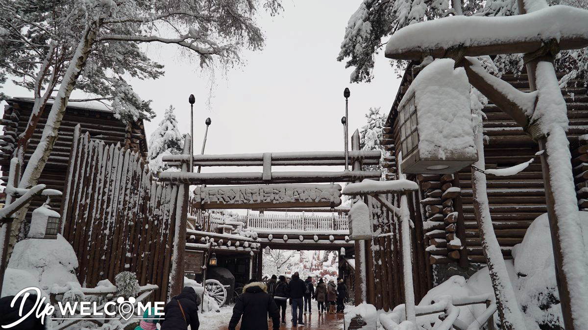 , Disneyland Paris Under a Magical Blanket of Snow