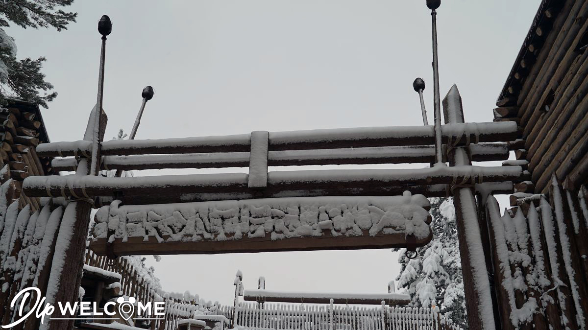 , Disneyland Paris Under a Magical Blanket of Snow