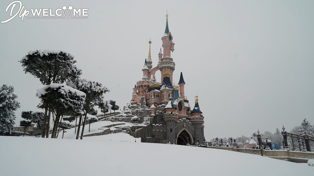 , Disneyland Paris Under a Magical Blanket of Snow