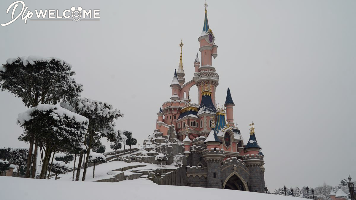 , Disneyland Paris Under a Magical Blanket of Snow