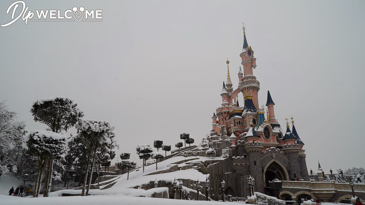 , Disneyland Paris Under a Magical Blanket of Snow