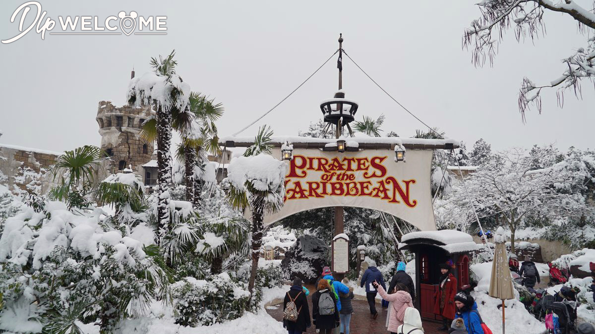 , Disneyland Paris Under a Magical Blanket of Snow