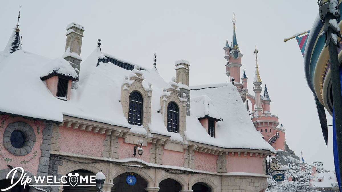 , Disneyland Paris Under a Magical Blanket of Snow