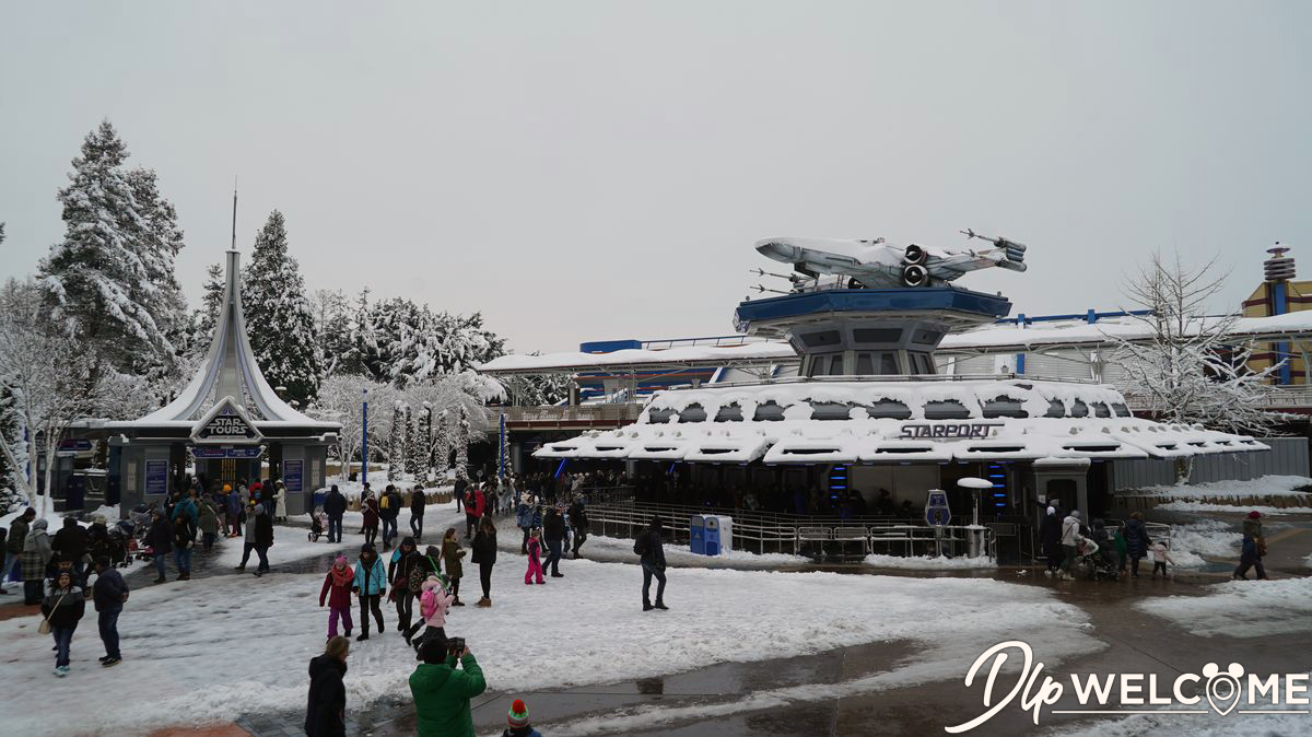 , Disneyland Paris Under a Magical Blanket of Snow