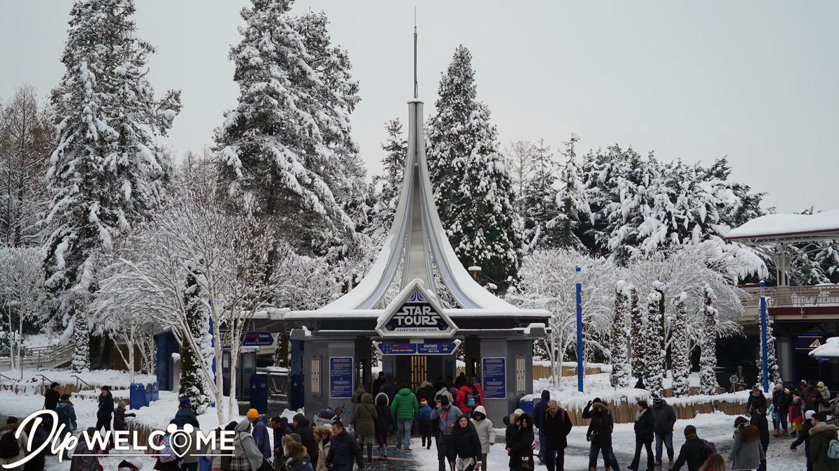 , Disneyland Paris Under a Magical Blanket of Snow