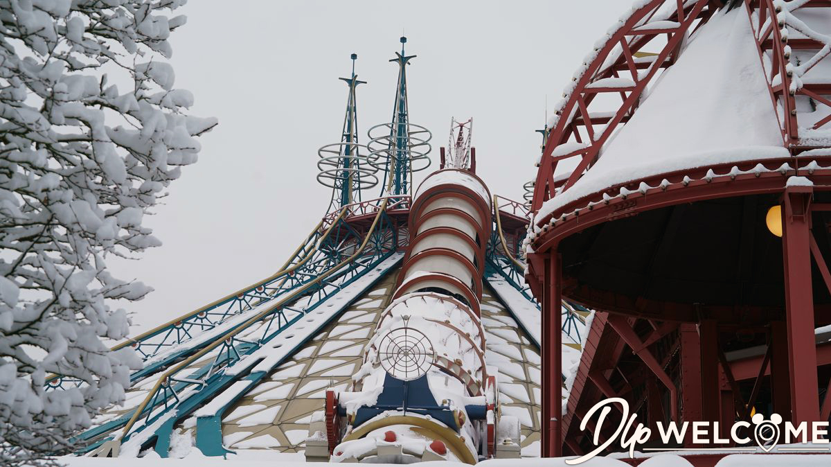 , Disneyland Paris Under a Magical Blanket of Snow