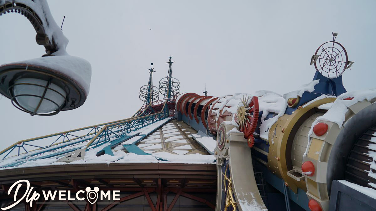 , Disneyland Paris Under a Magical Blanket of Snow