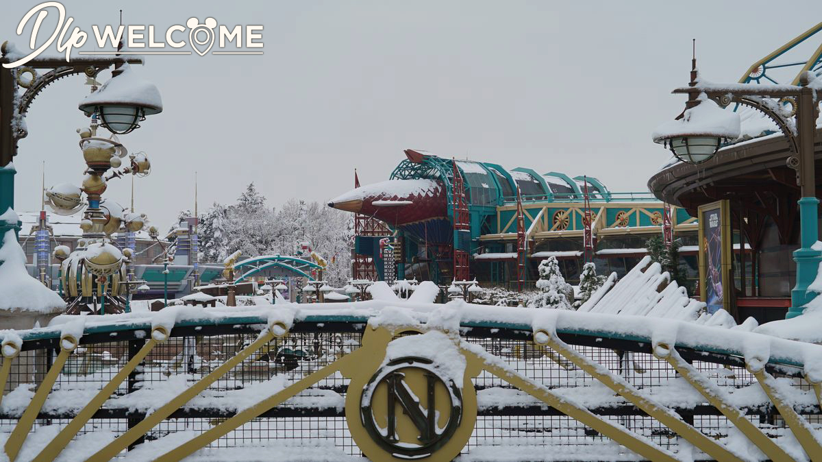 , Disneyland Paris Under a Magical Blanket of Snow