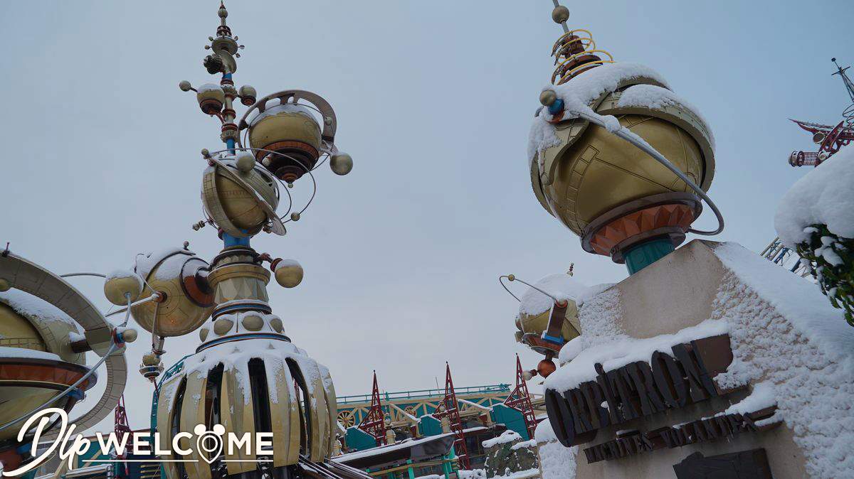 , Disneyland Paris Under a Magical Blanket of Snow