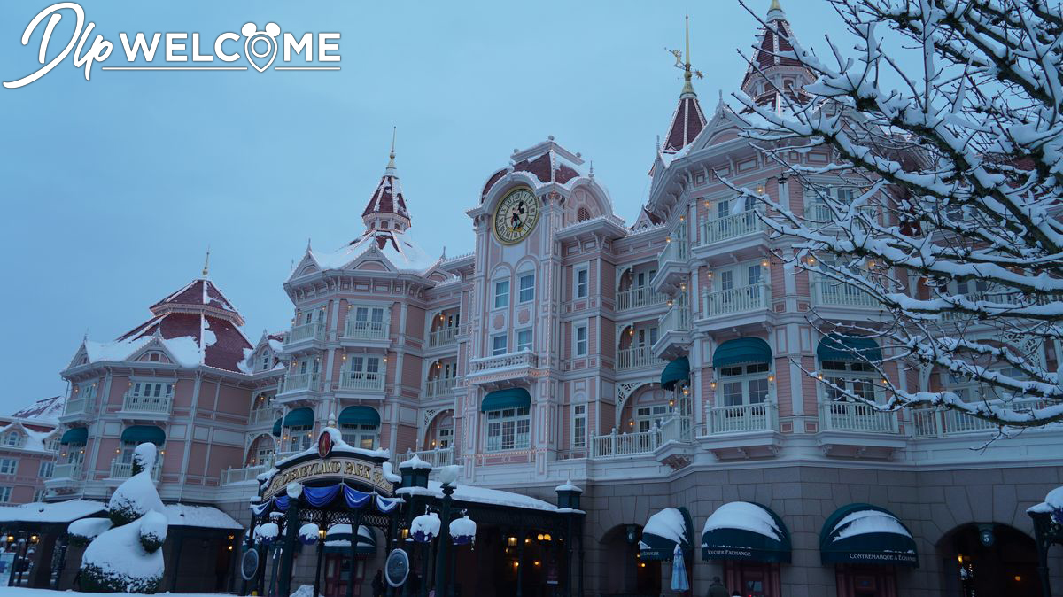 , Disneyland Paris Under a Magical Blanket of Snow