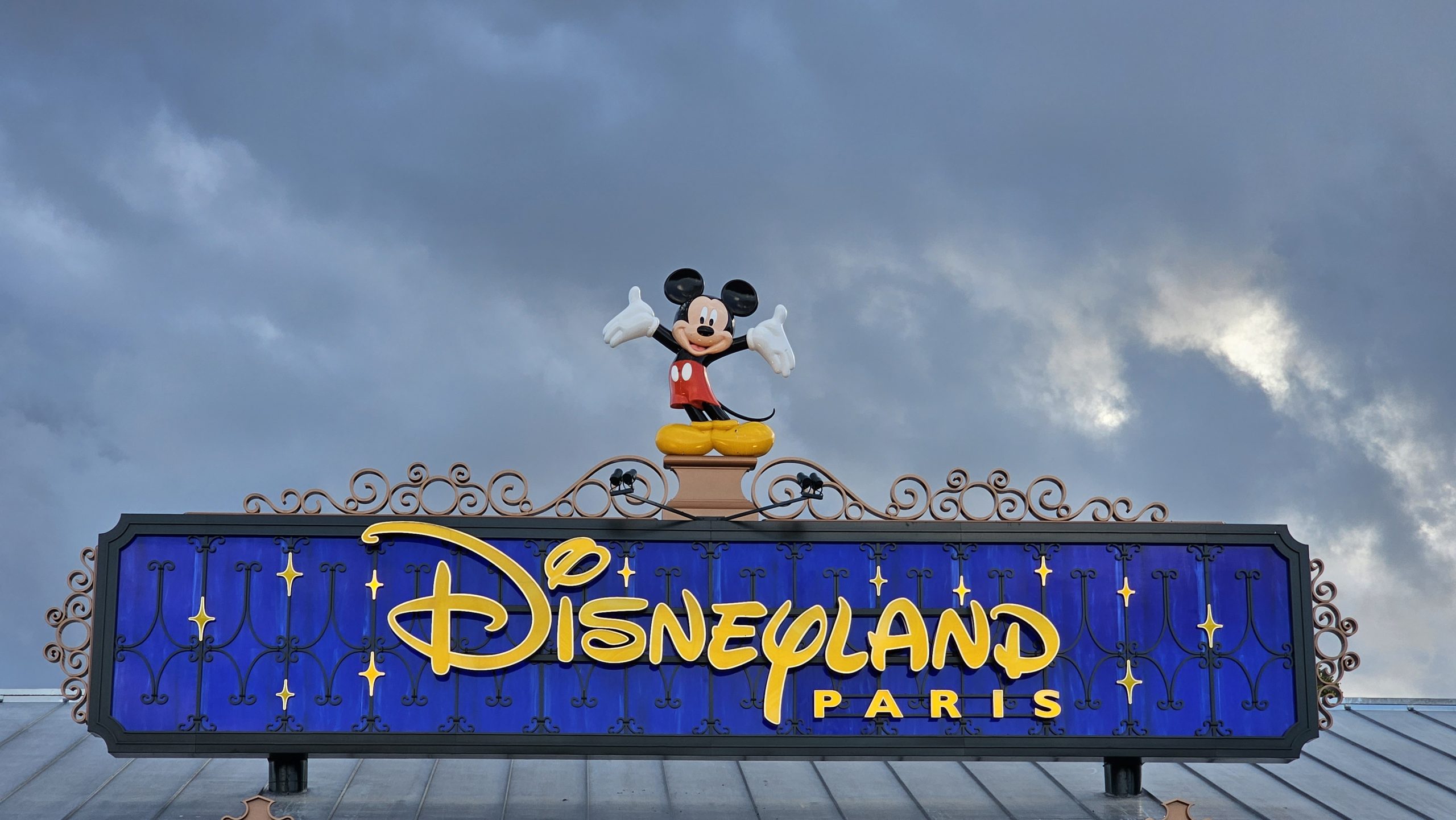 Que se passe-t-il Disneyland Paris ? What's up Disneyland Paris