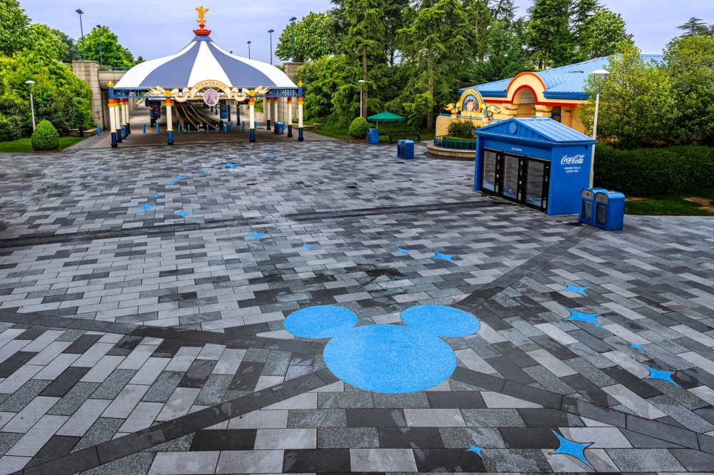 Disneyland Paris’ Guest Parking Lot: A Gateway to the Magic