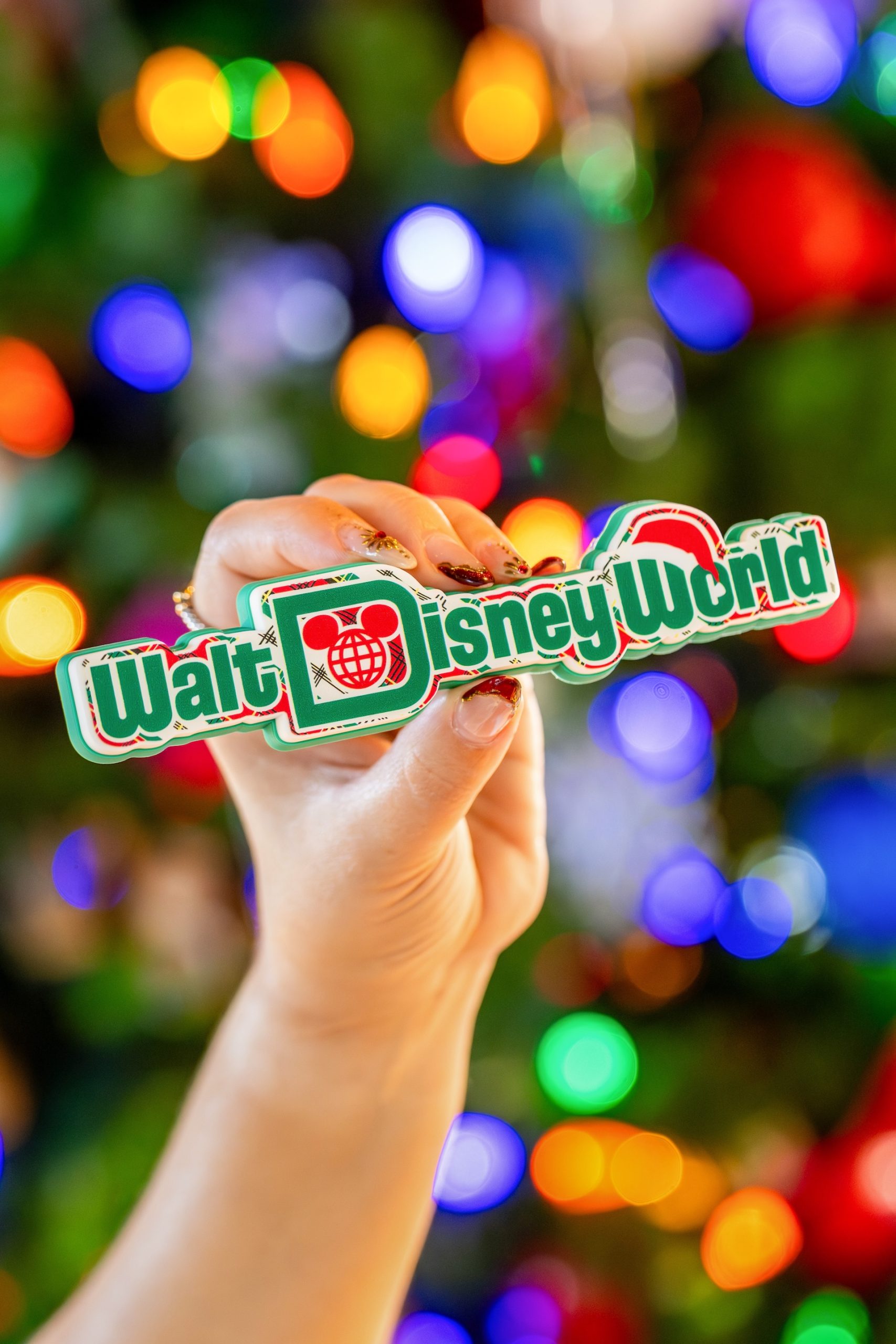 Disney Store Holiday Merchandise Preview Magnet