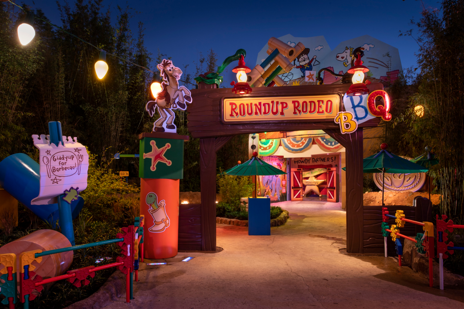 Toy Story Land Roundup Rodeo