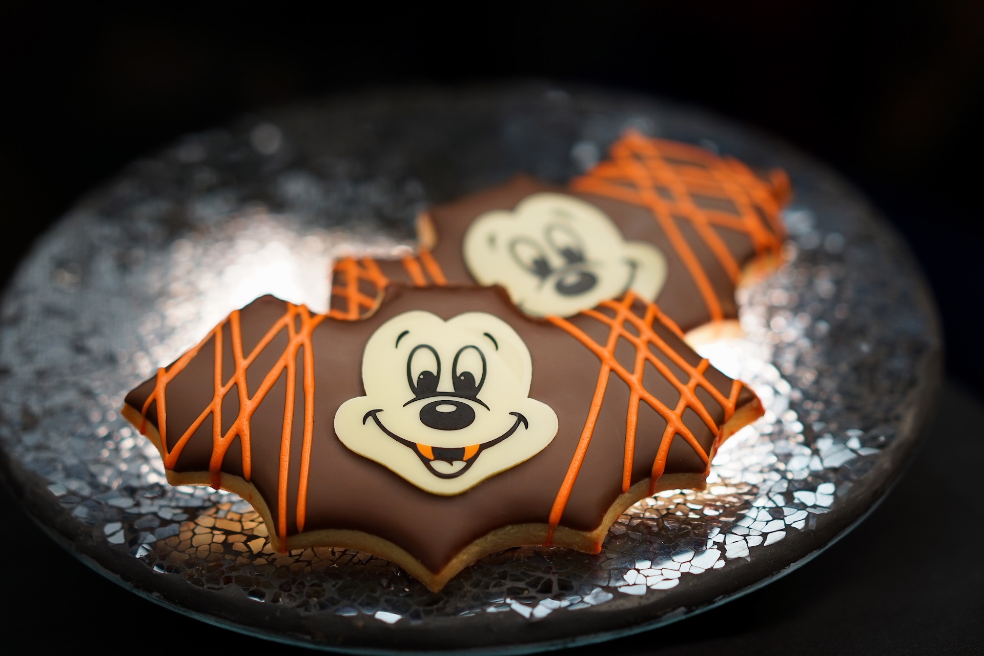 Shortbread Bat Cookie: Bat-shaped cookie dipped in dark chocolate with a vampire Mickey face (Available Aug. 18 through Oct. 31)