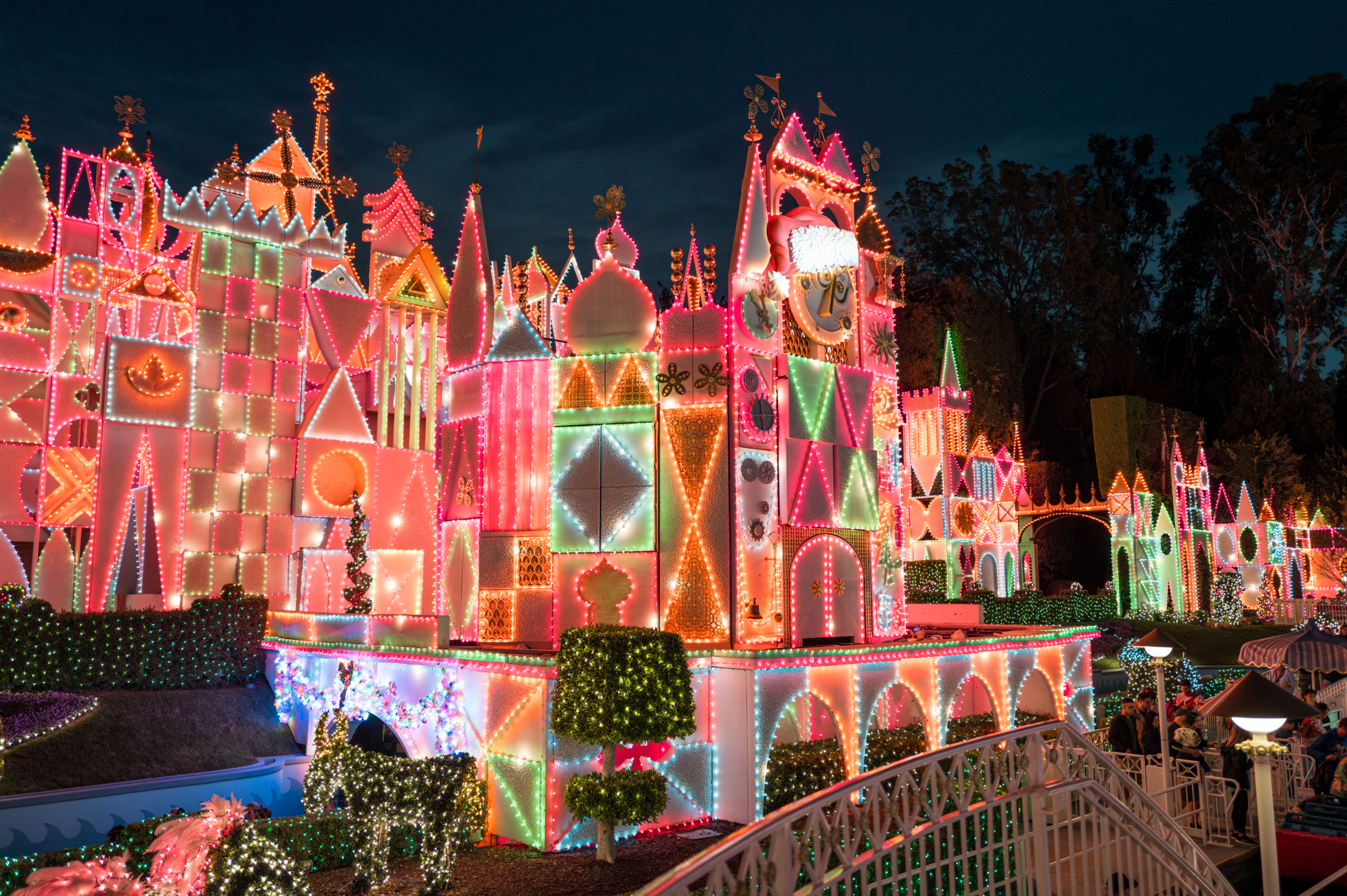 it's a small world Holiday - Disneyland