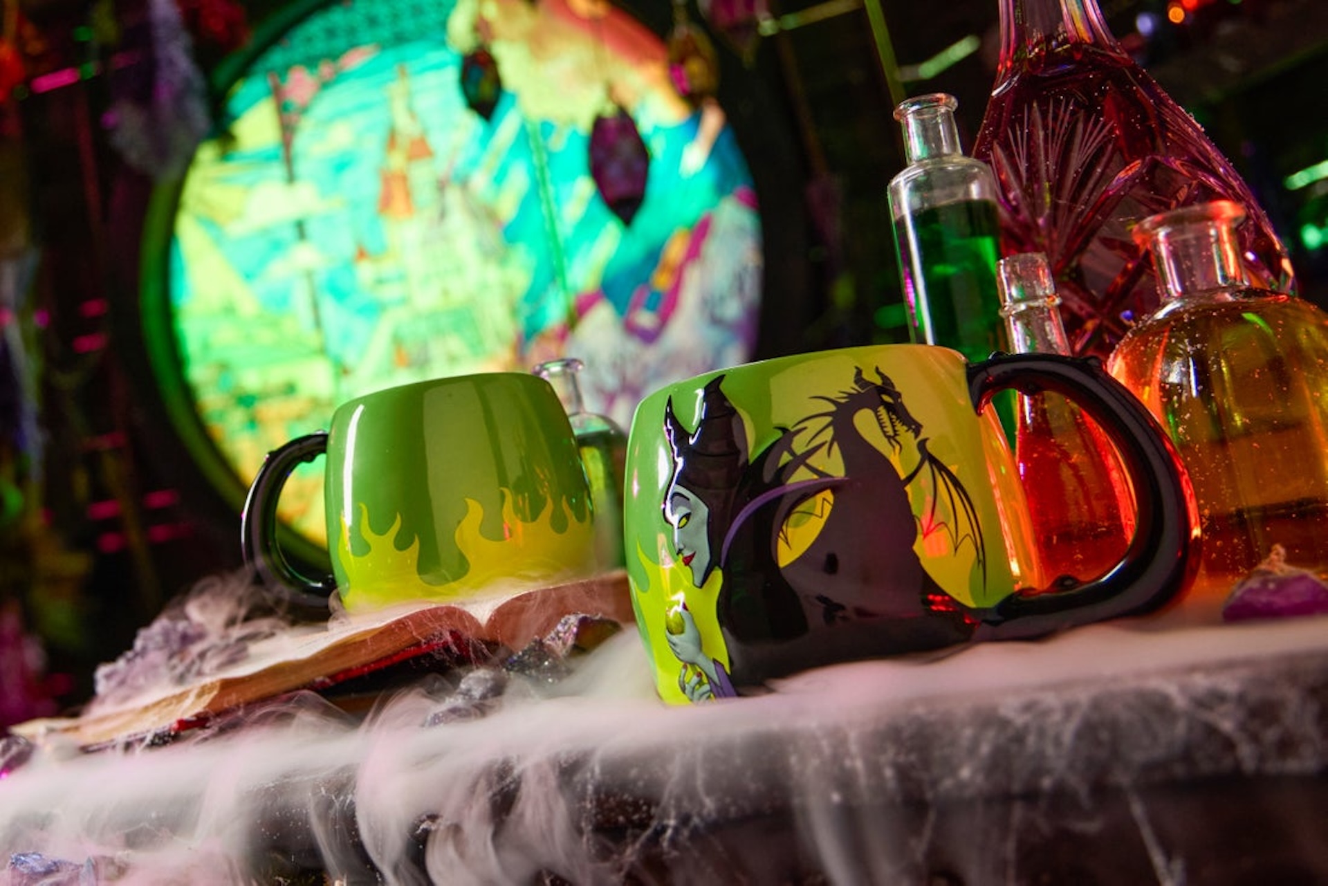 Disney Store | Maleficent Castle Tower and Dragon Sculpted Mugs – Sleeping Beauty